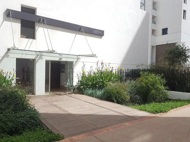 Appart vide 82m2 à Casa financier City Ss Vis àVis