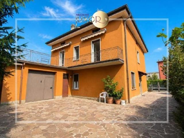 Appartamento 3 locali con terrazzo a Cassago B.za