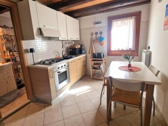 Appartamento 3 locali Rif. 2490