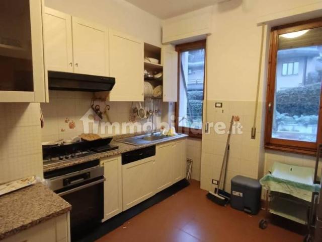 Appartamento 100 m², Centro, Poggibonsi
