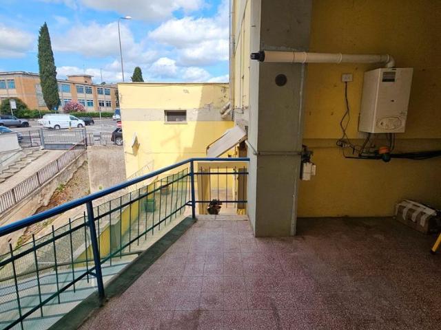 Appartamento 120mq con 3 balconi