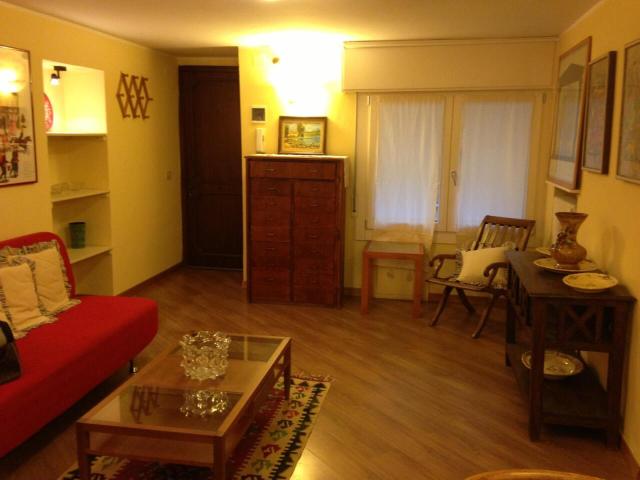APPARTAMENTO 1 CAMERA Bilocale a Centro storico, Reggio nell'Emilia