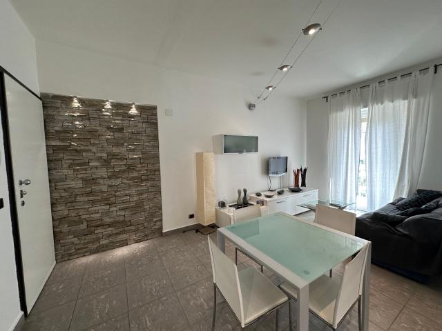 Appartamento * 2 camere a centro, Sestri Levante