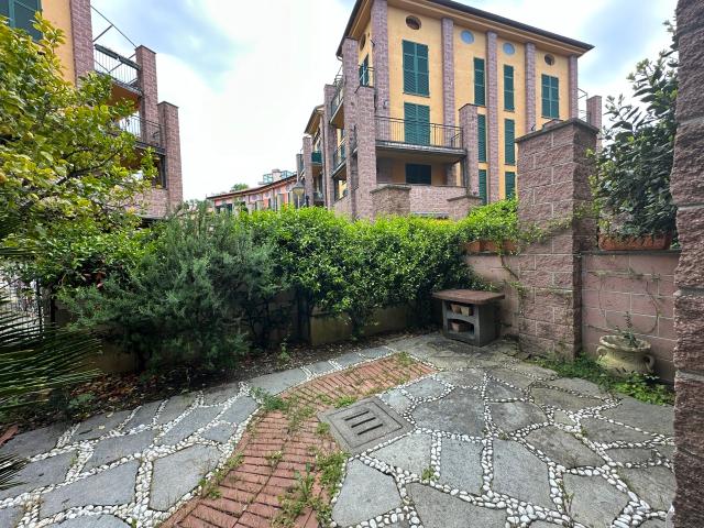 Appartamento * 2 camere a centro, Sestri Levante