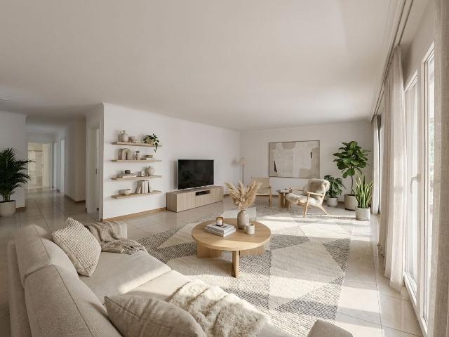 Appartamento 4½ locali con 3 balconi a Locarno