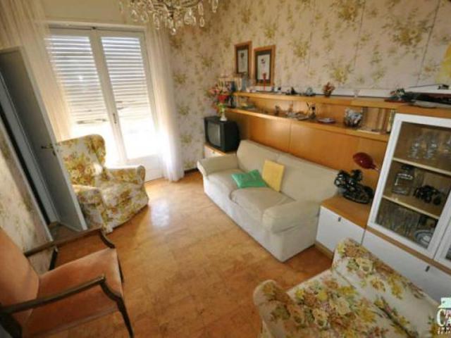 Appartamento 4 locali a Ragusa