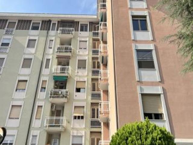 4 LOCALI SAN GIULIANO MILANESE