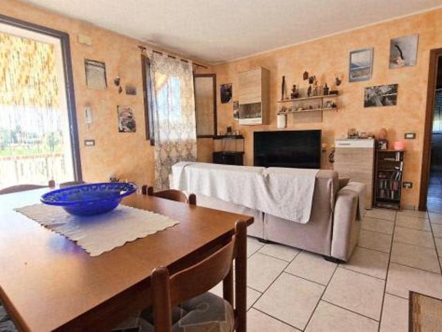 Appartamento 4 locali Rif. 2439
