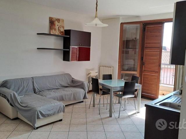 Appartamento 65mq con balcone e posto auto