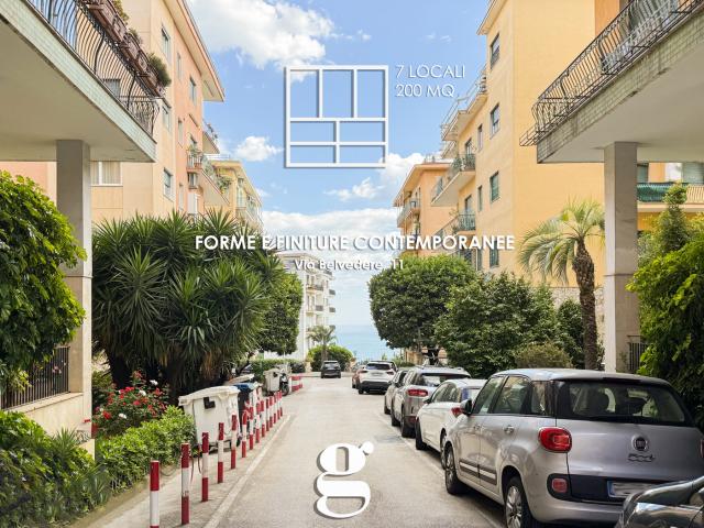Appartamento con box a Napoli