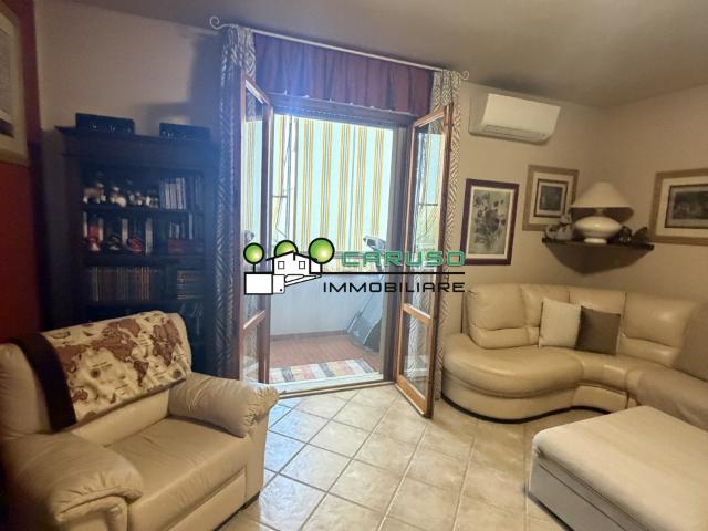 Appartamento con box a Gavorrano