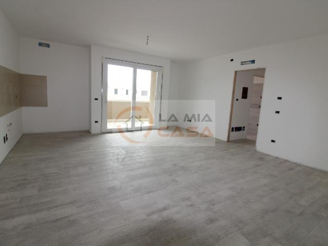 Appartamento con due camere e due bagni