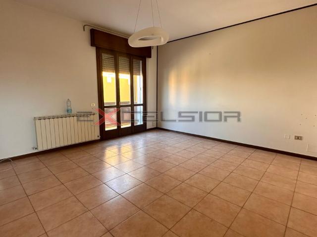 APPARTAMENTO CON GARAGE ADRIA CENTRO