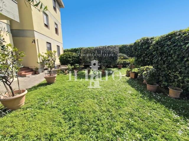 Appartamento con giardino a Campi Bisenzio