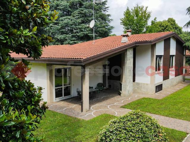 Appartamento con giardino a Desio