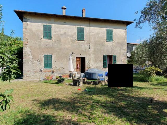 Appartamento con giardino a Fivizzano