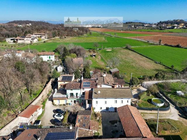 Appartamento con giardino a Lonato