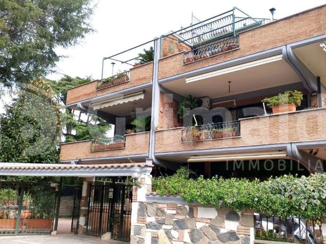 Appartamento con giardino a Roma