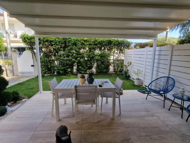 Appartamento con giardino, Camaiore lido di
