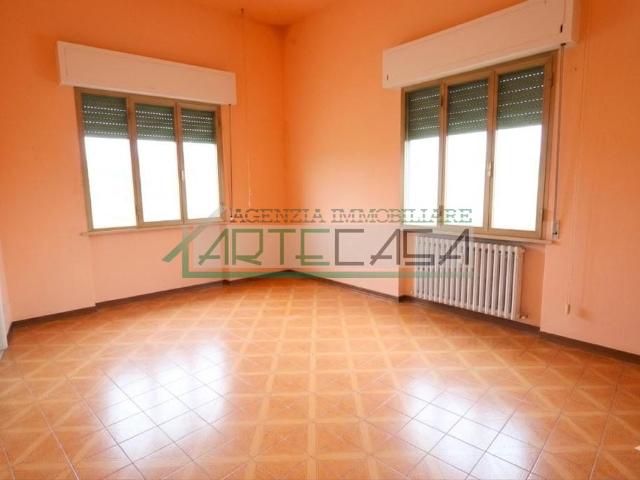 Appartamento con giardino, Castelfranco di Sotto orentano