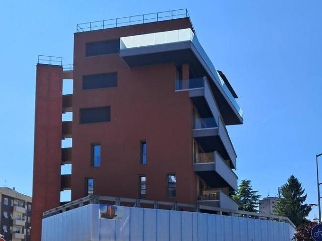 appartamento con giardino in vendita a Pordenone, Centro