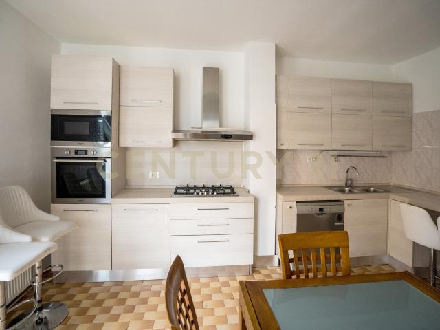Appartamento con giardino in via umberto maddalena 1, Verona
