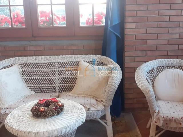 Appartamento con giardino in via g. carducci 185, Massa