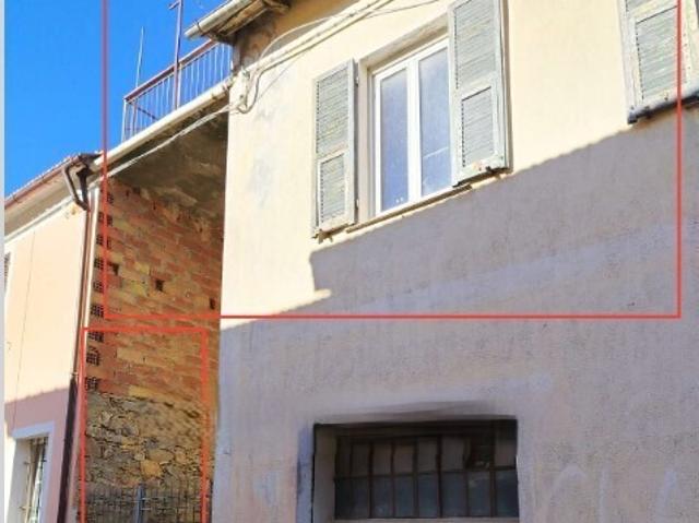 Appartamento con giardino in via genova 26, Arnasco