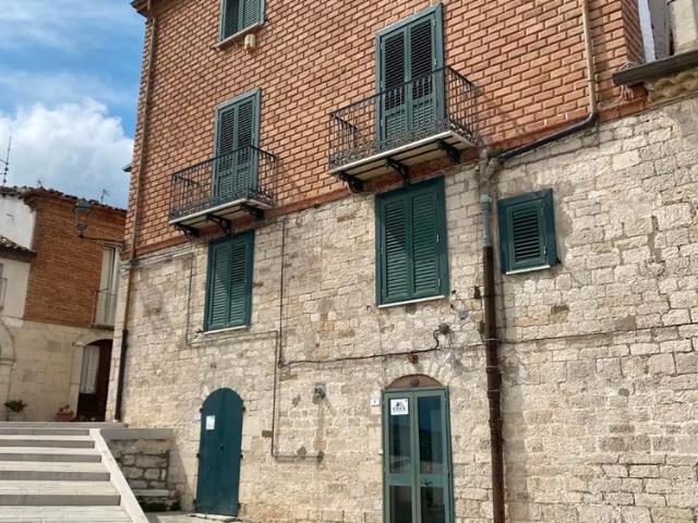Appartamento con ingresso indipendente