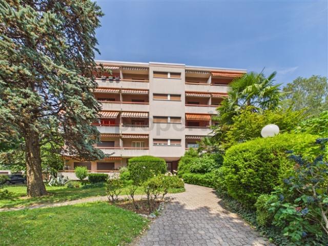 Appartamento con splendida vista in zona Semine