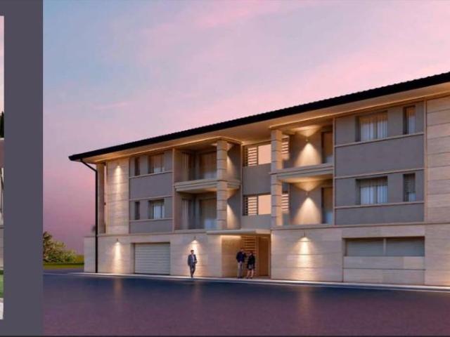 Appartamento con terrazzi a Cascina
