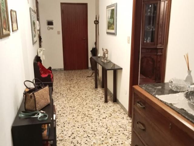 Appartamento con terrazzi a Aulla