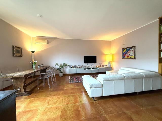 Appartamento con terrazzi, Empoli zona pretura