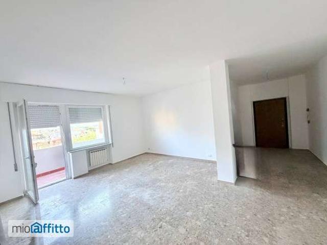 Appartamento con terrazzo Marina di carrara