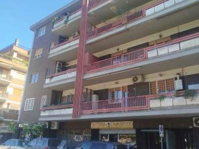 Appartamento con terrazzo Nuovo salario, prati fiscali, monte sacro, talenti, vigne nuove, serpentara