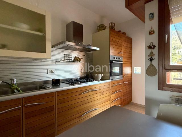 Appartamento con terrazzo, Aulla albiano magra