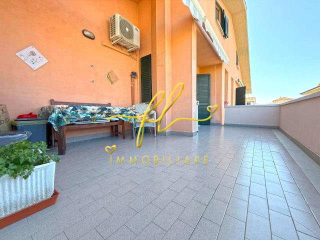 Appartamento con terrazzo a Cecina