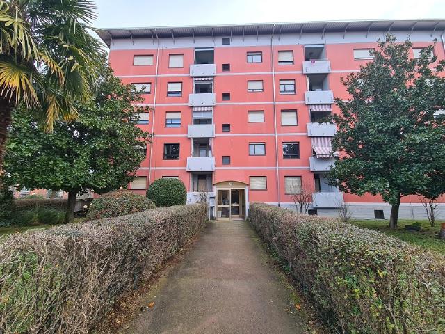 Appartamento con terrazzo a Grugliasco