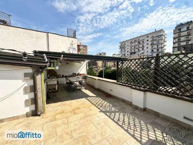 Appartamento con terrazzo Arenella