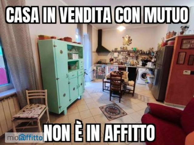 Appartamento con terrazzo Bolzaneto