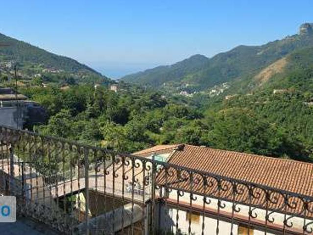 Appartamento con terrazzo Campinola