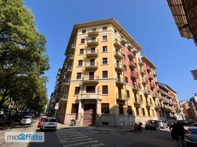 Appartamento con terrazzo Cenisia