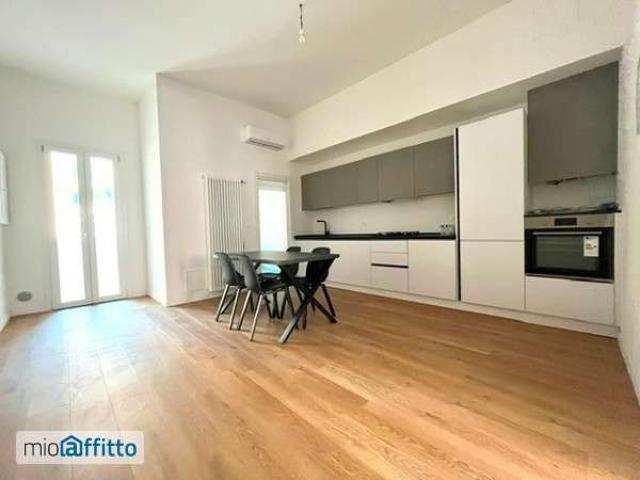 Appartamento con terrazzo Centro