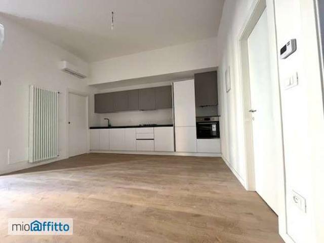 Appartamento con terrazzo Centro