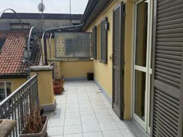 Appartamento con terrazzo Centro