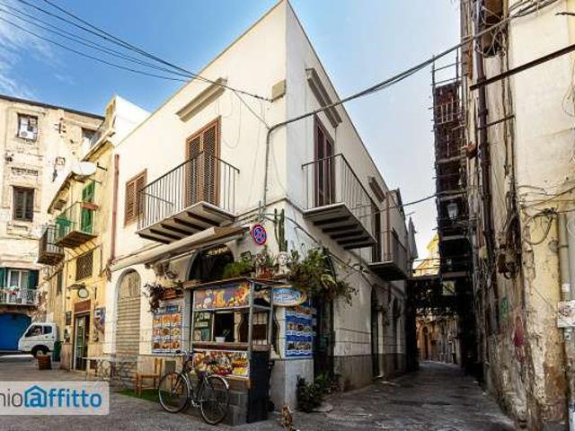 Appartamento con terrazzo Centro storico