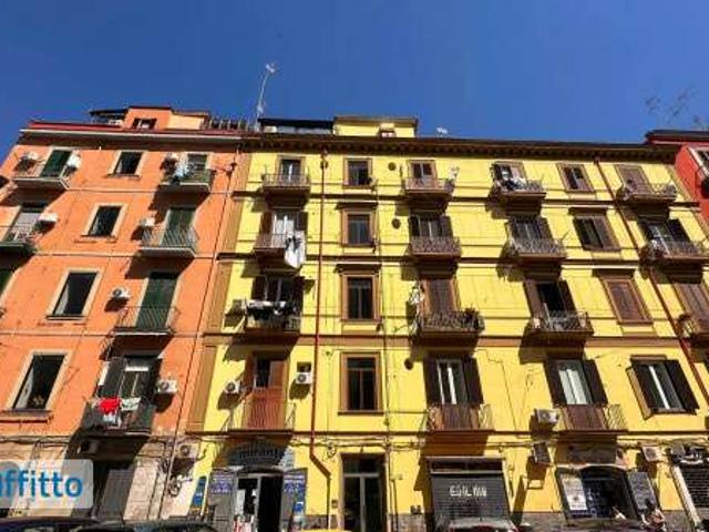 Appartamento con terrazzo Chiaia