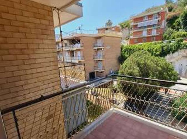 Appartamento con terrazzo Fuorigrotta