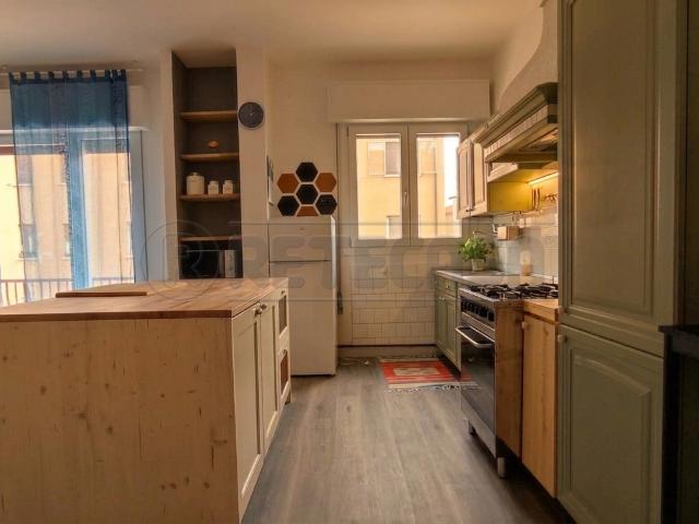 Appartamento con terrazzo in piazzetta nostro tetto 15, Vicenza