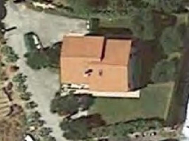 Appartamento con terrazzo in strada cascine lunaire 23, San Remo